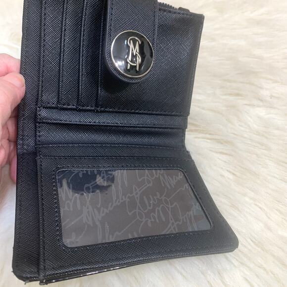 STEVE MADDEN Black Cross Grain Vegan Leather JADYN Bifold Wallet w/ ID Card Case - Picture 5 of 13